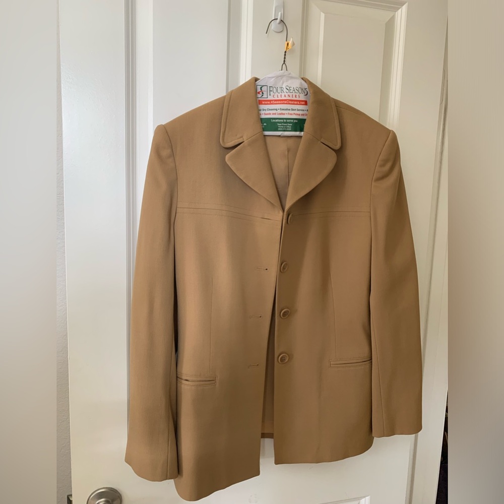 Jones New York Vintage Blazer with padded shoulders size 10